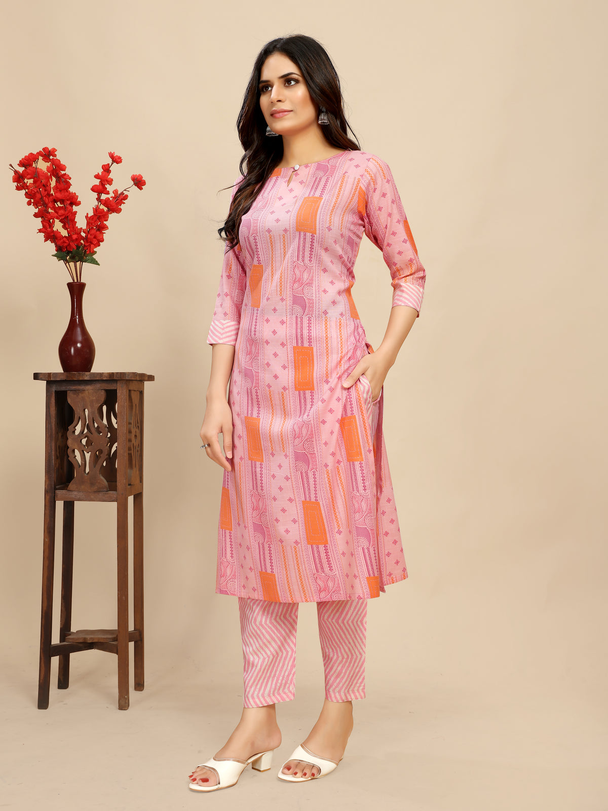 Pink Cotton Floral Block Printed Kurti pair