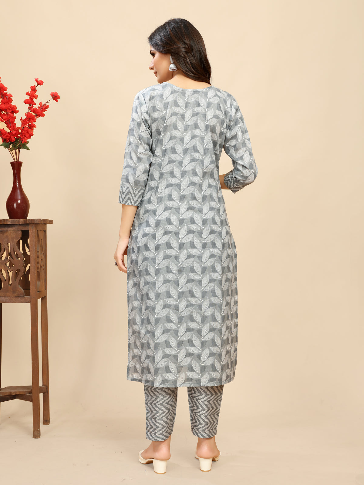 Grey pure Cotton leaf Printed Kurta Trouser set