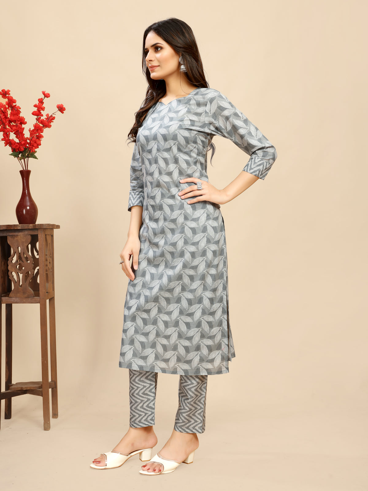 Grey pure Cotton leaf Printed Kurta Trouser set