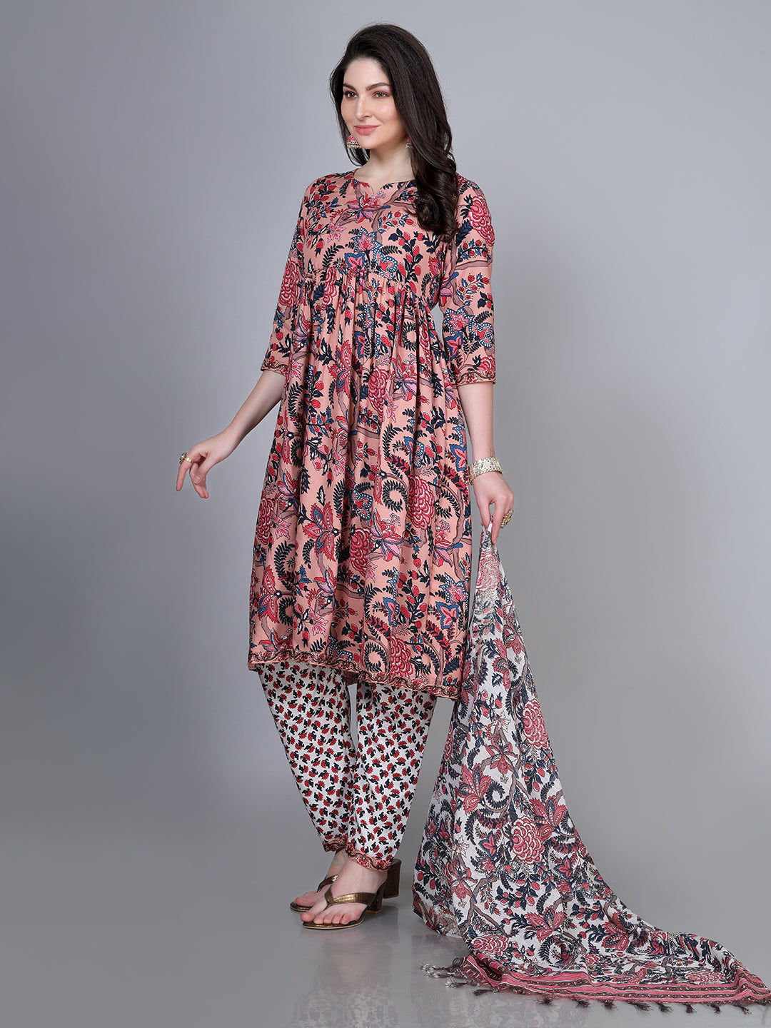 Laxis Cotton Kurta Pant With Dupatta Set