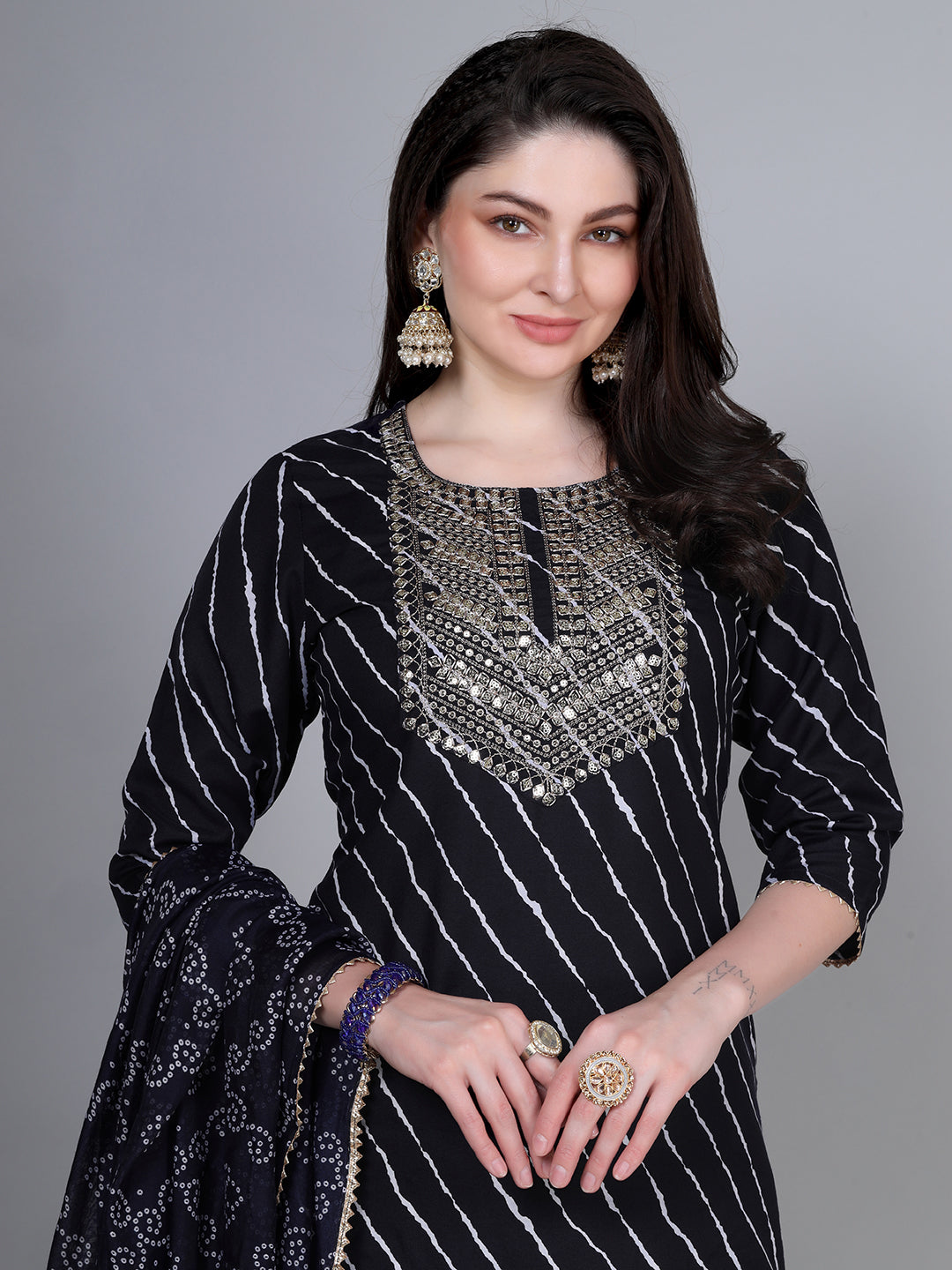 Laxis Embroidered Kurti & Pant with Dupatta Set