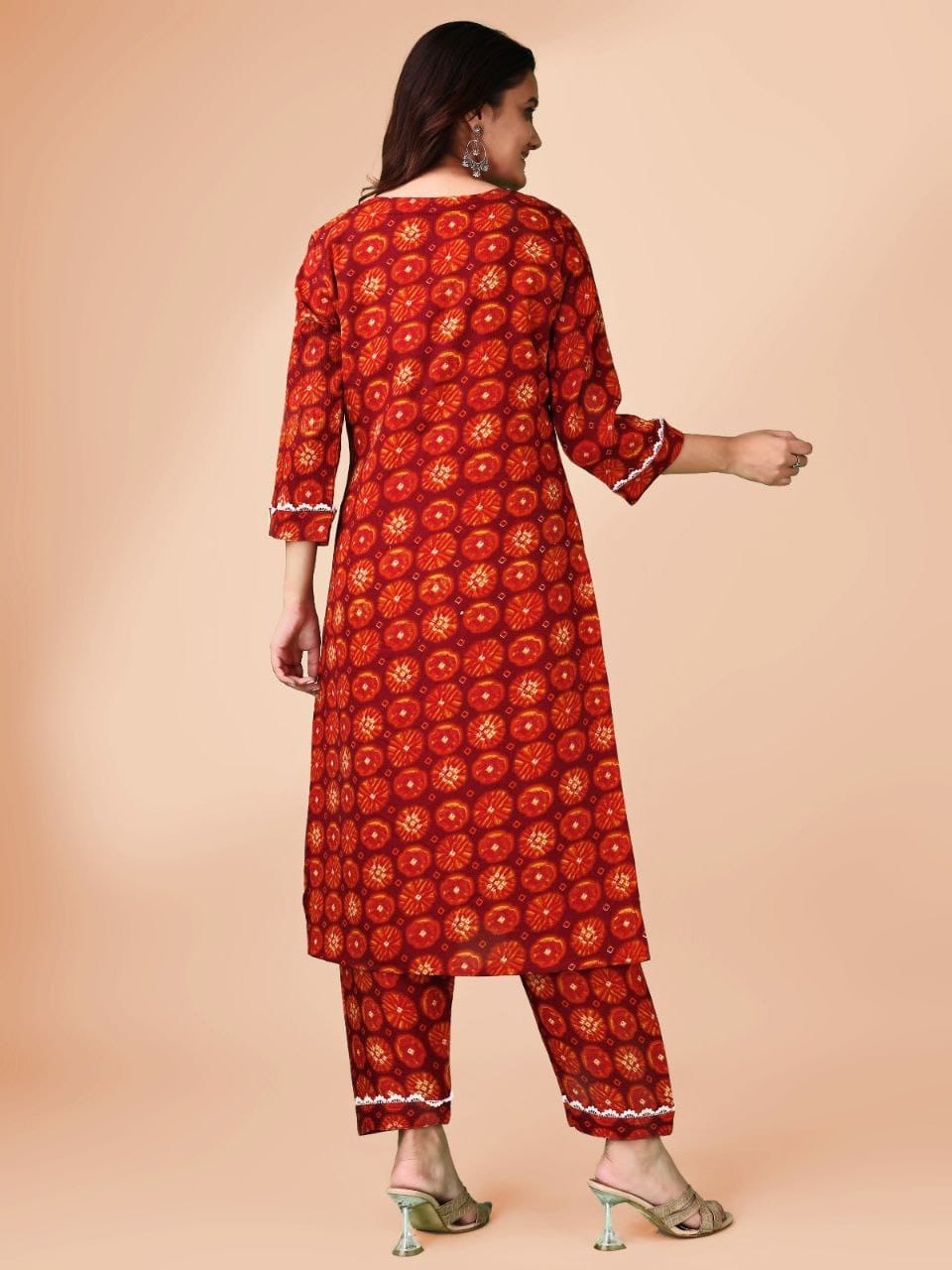 Woman red gota pati printed kurti pant